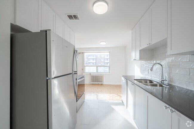 2 chambres, 1 salle de bain - 74 m² - Cuisine - 877 Kennedy Road