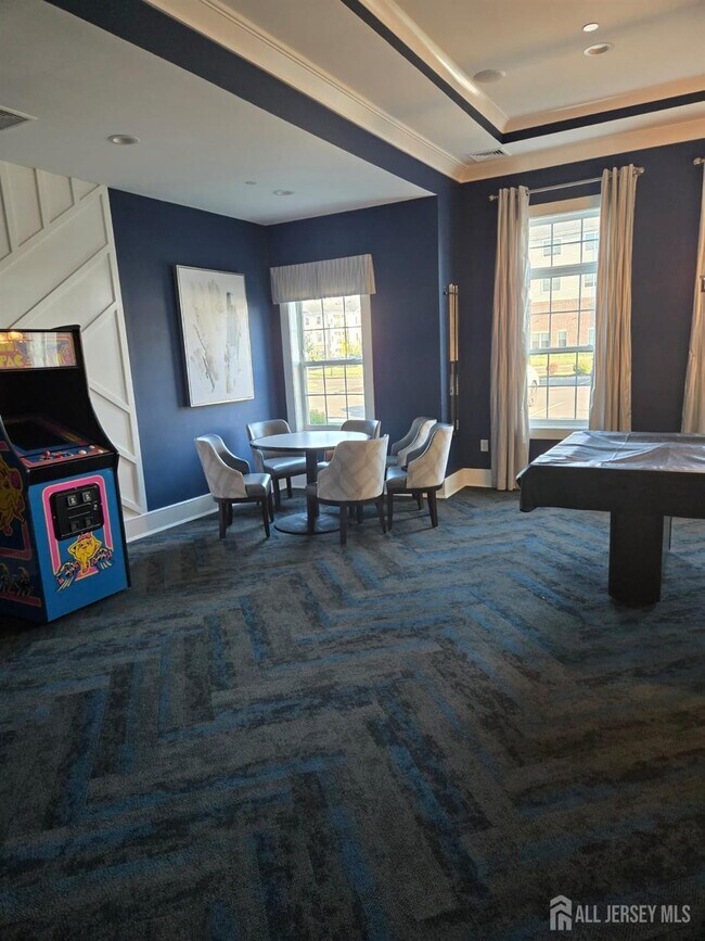 Foto del edificio - 28211 Radford Ct