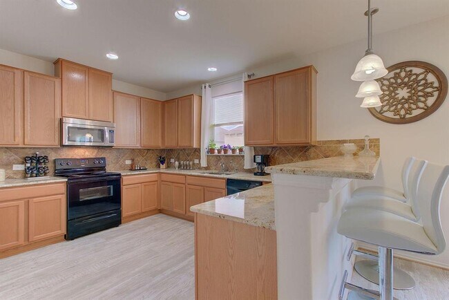 Building Photo - 6816 Sunderland Trail