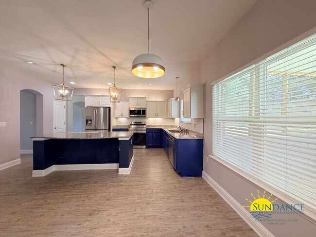 Foto del edificio - 8565 Holley Hills Cir