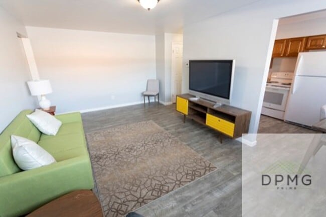 Photo - 2917 Harwick Dr. - 2 Apartment