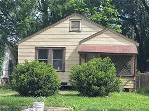 Building Photo - 309 Edwards St