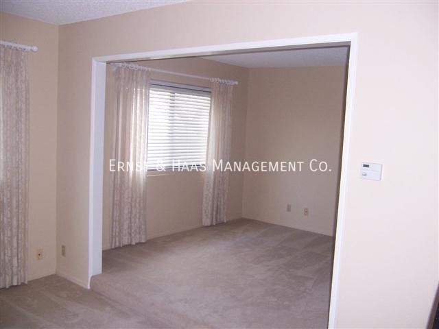 Foto del edificio - 4140 Deeboyar Ave