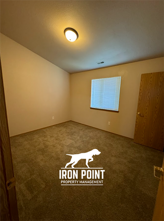 Foto del edificio - 35 S White Oak Ln