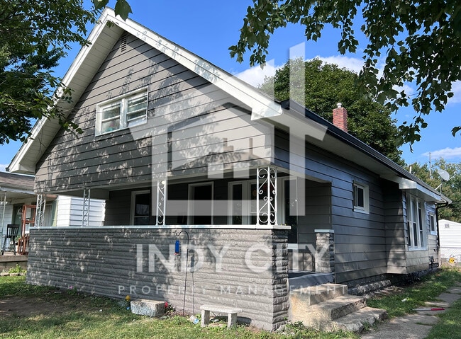 Photo - 1015 S Sheffield Ave House