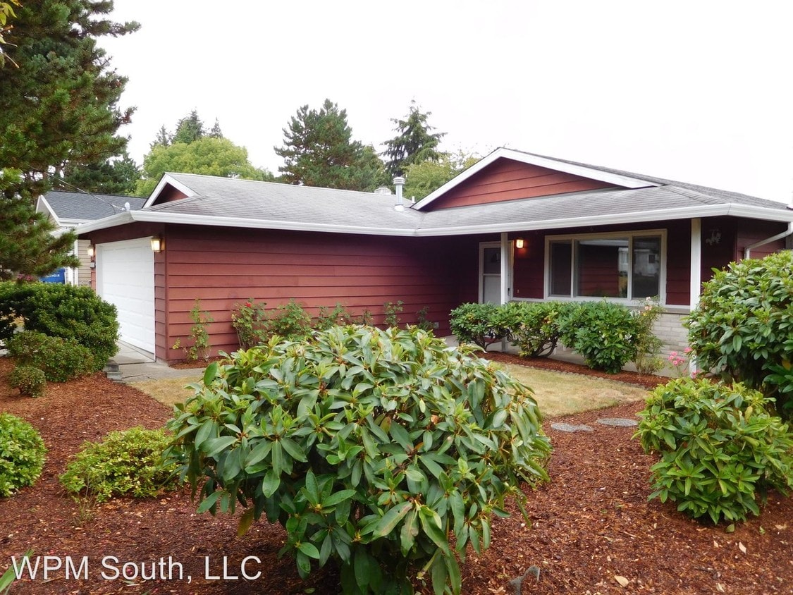 Primary Photo - 4 br, 2 bath House - 24740 13th Pl. S