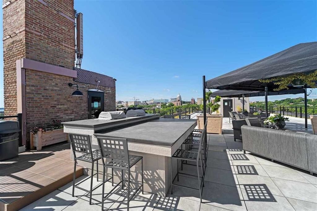 Foto principal - 123 N Blount St