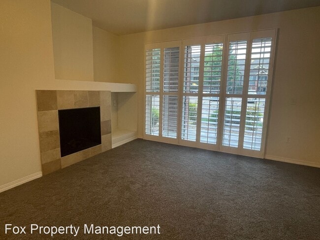 Building Photo - 2 br, 2 bath House - 804 Summer Hawk Drive...