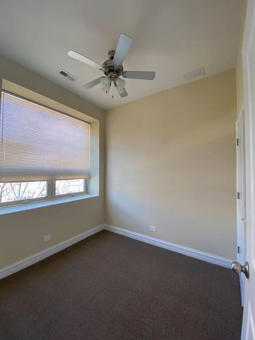 Foto del edificio - 2325 W Devon Ave