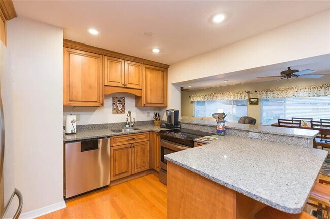 Building Photo - Home For Rent in South Tampa With Pool!