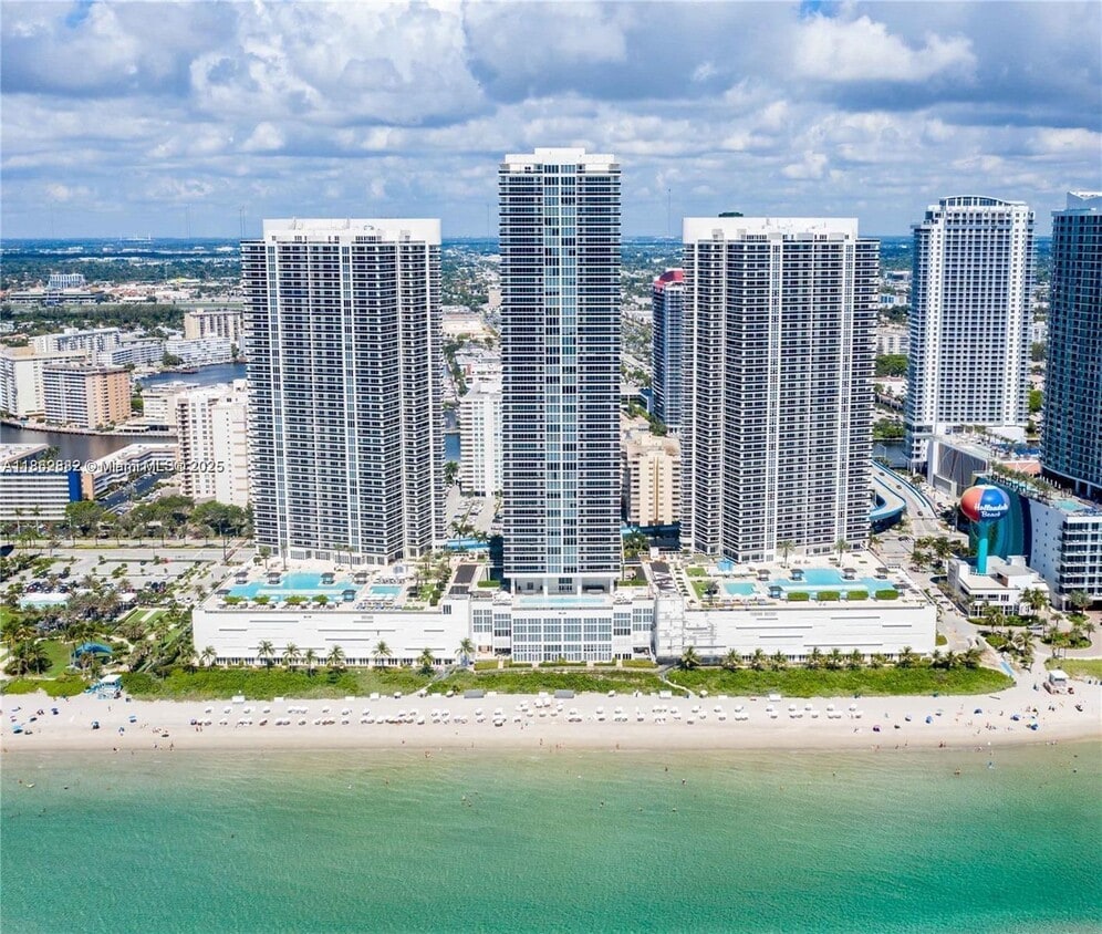 Primary Photo - 1800 S Ocean Dr