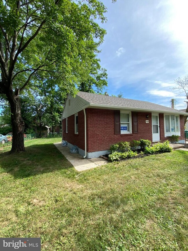 Building Photo - 5603 Fleetwing Dr
