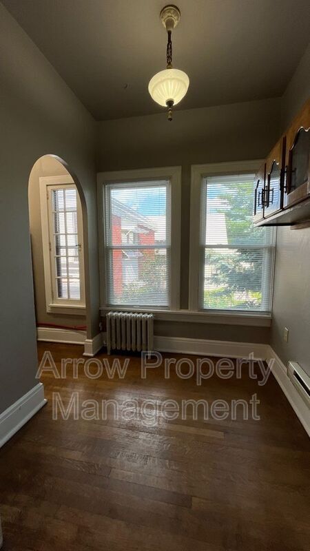 Building Photo - 1414 C St