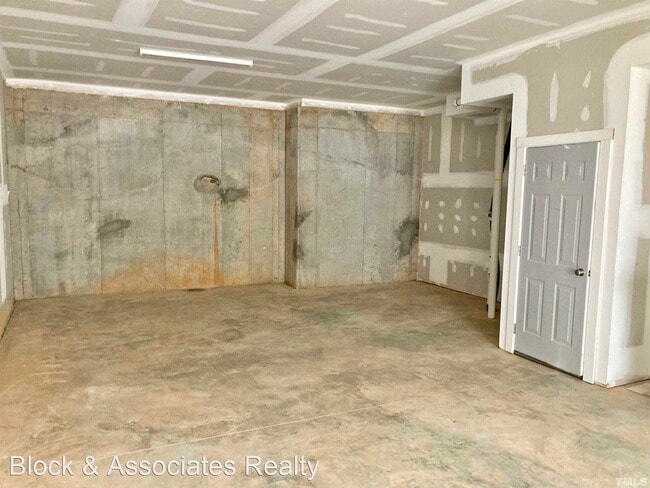 Building Photo - 3 br, 2.5 bath House - 809 S Franklin Street