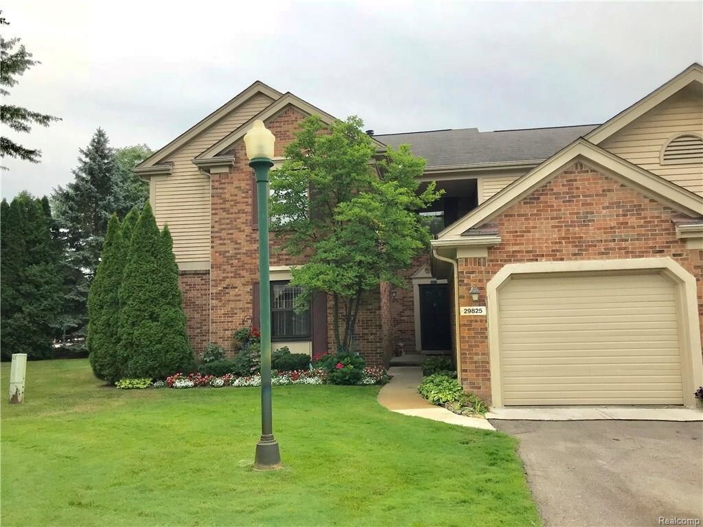 Primary Photo - 29825 Indian Trail