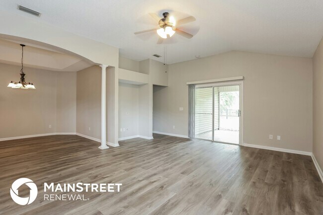 Foto del edificio - 96040 Piedmont Dr