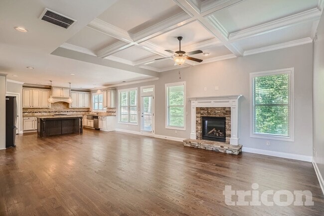 Foto del edificio - 1893 Skybrooke Ln