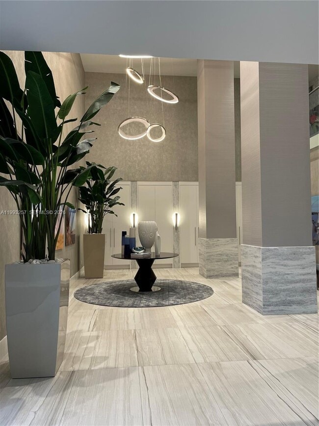 Building Photo - 2301 S Ocean Dr