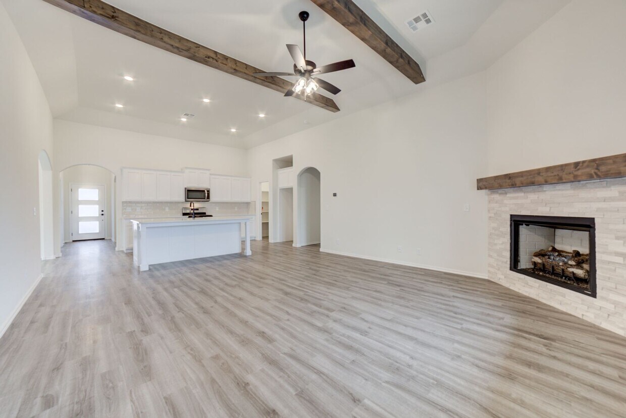Foto principal - BRAND NEW 4 BEDROOM CAPITAL HOME IN SAND S...
