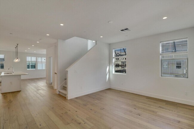 Building Photo - Brand New Single Family Home