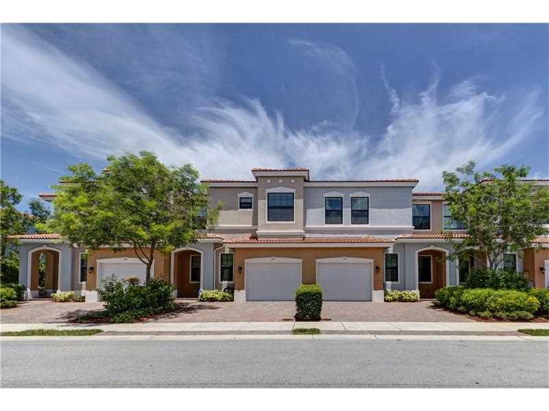 137 Gramercy Square Dr, Delray Beach, FL 33484 Townhome Rentals in