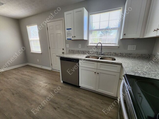 Building Photo - 312 Dove Point