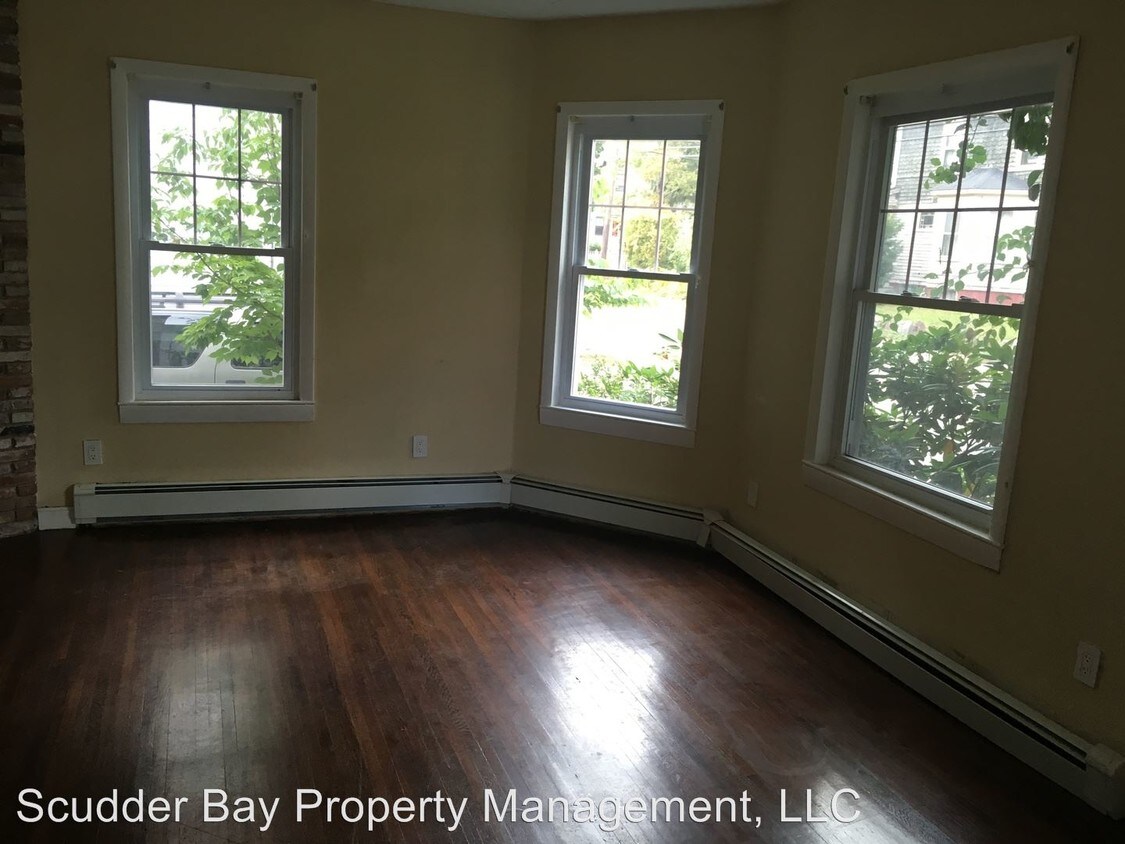 Building Photo - 3 br, 2 bath House - 29 Orange Street