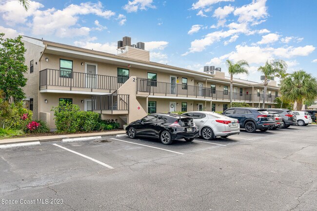 Foto del edificio - 201 International Dr