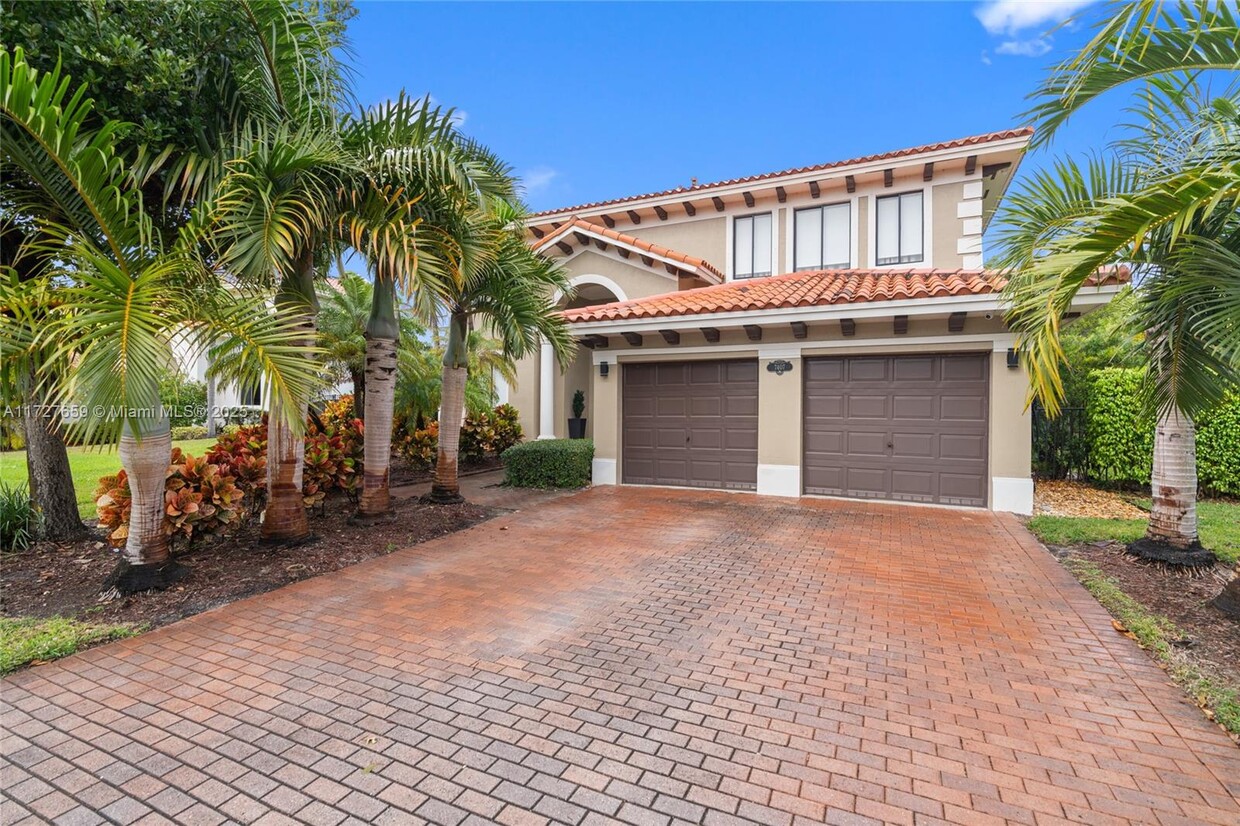 Foto principal - 7407 SW 189th St