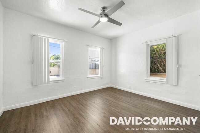 Foto del edificio - 2216 S Marvin Ave