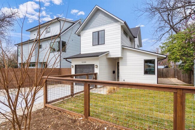 Building Photo - 5200 Grover Ave