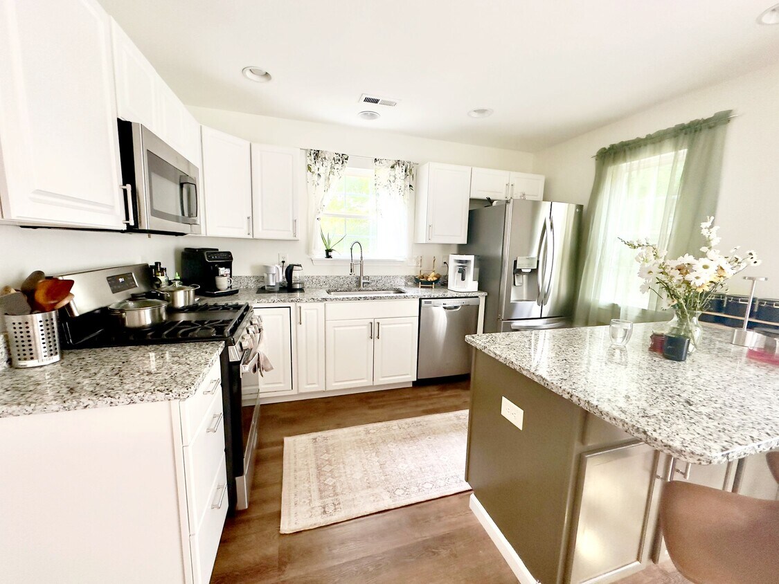 Photo - 694 Rock Lake Glen (Fort Mill, SC)