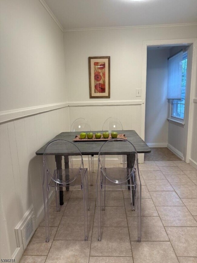 Foto del edificio - 74 Caldwell Pl