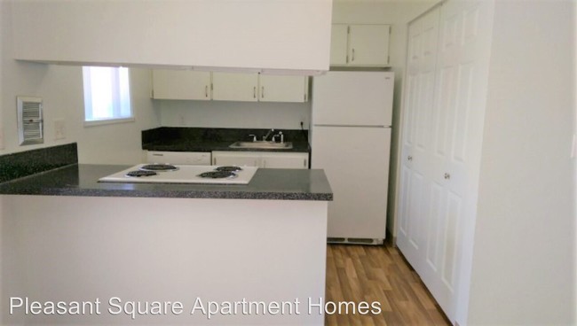 Foto del edificio - Pleasant Square Apartments 788 Pleasant Ave
