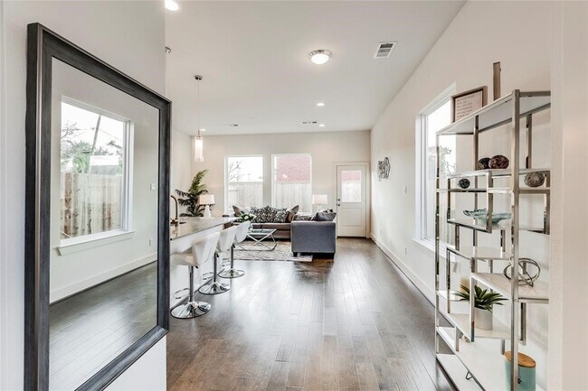 Building Photo - 4143 Griggs Rd