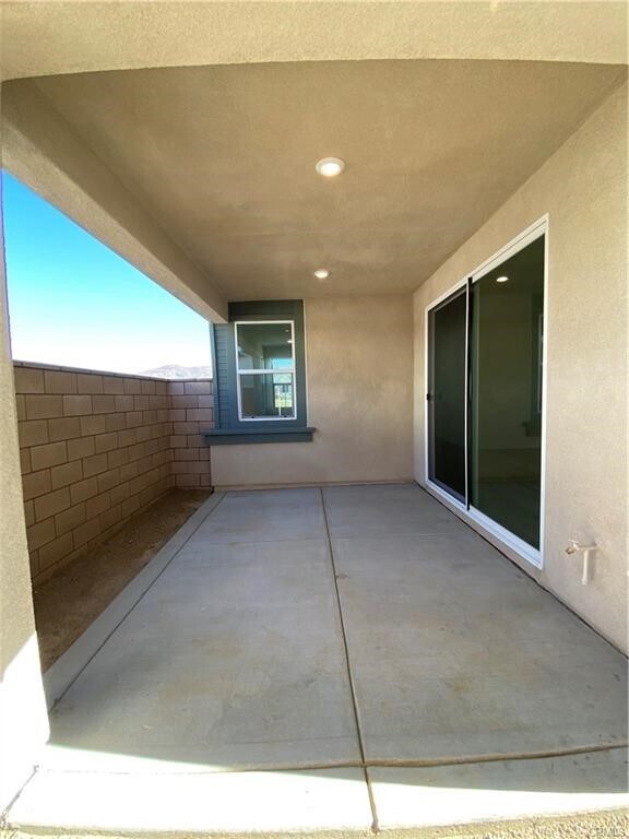 Building Photo - 24533 Sonieta Ct