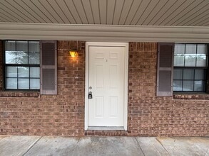 Building Photo - 311 N Joplin Ave