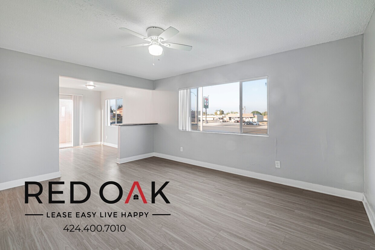 Foto principal - 660 S Riverside Ave