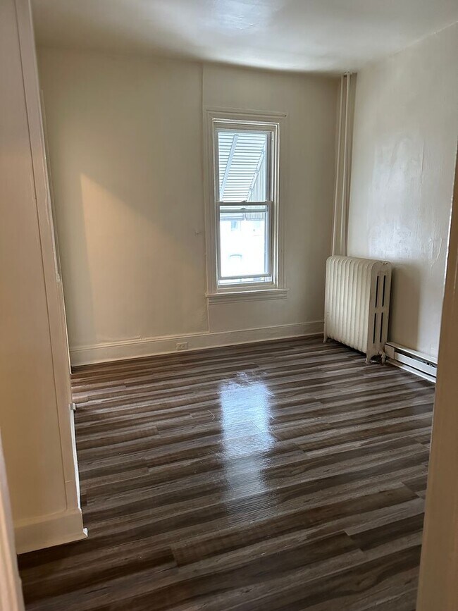 Foto del edificio - 613 N 9th St.