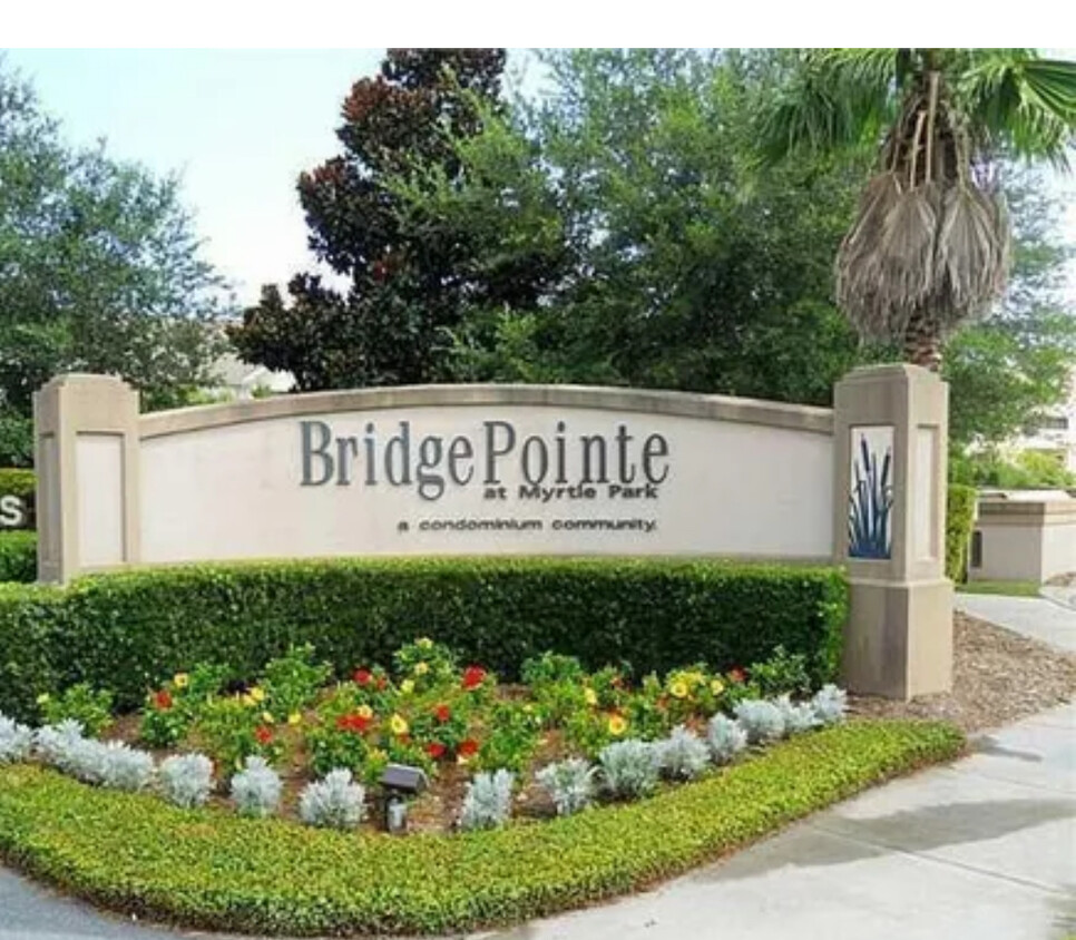 Foto principal - 4924 Bluffton Pky