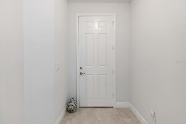 Foto del edificio - 223 O'keeffe Cir