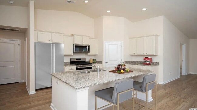 Foto del edificio - 1551 Jardine Loop