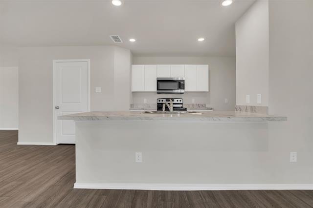 Building Photo - 137 Brooke Dr