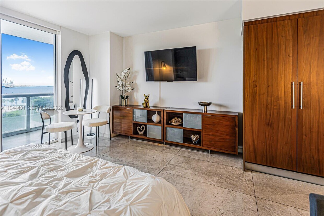 Foto del edificio - 50 Biscayne Blvd