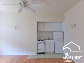 Building Photo - 6916 N Lakewood Ave