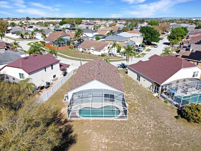 Foto del edificio - 255 Riggs Cir