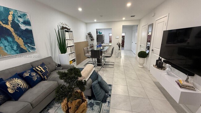 Foto del edificio - 440 NE 4th Terrace