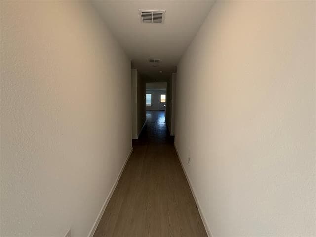 Foto del edificio - 2049 Derby Ln