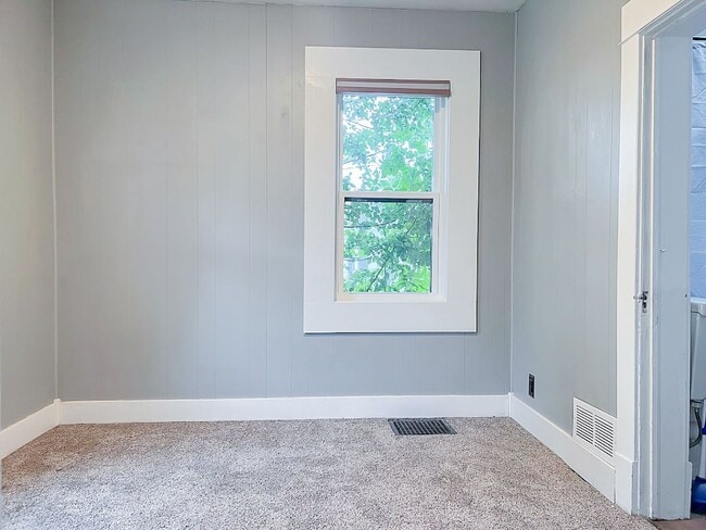 Building Photo - 315 Wyoming Ave