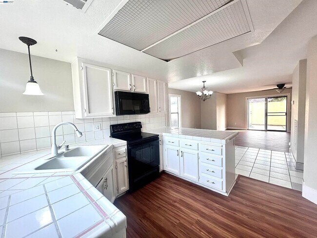 Foto del edificio - 3148 Andre Ln